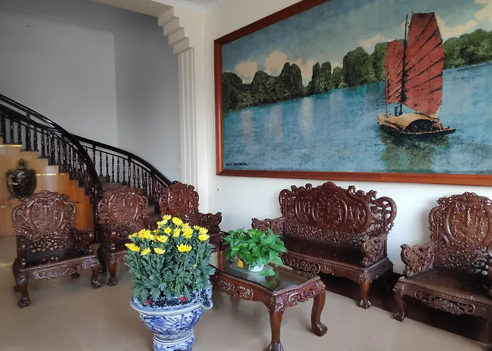 Ngoc Mai 2* Hạ Long