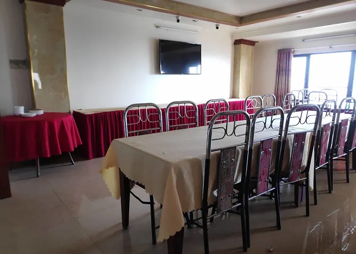 Ngoc Mai Hotel 2*